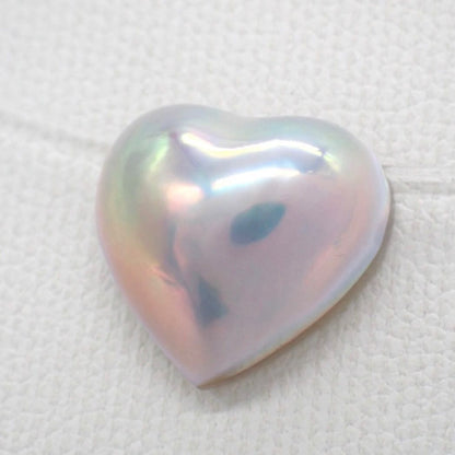 Tasaki Mabe Pearl heart necklace pendant in K18 white gold with Aurora colored Mabe pearl on 41cm chain