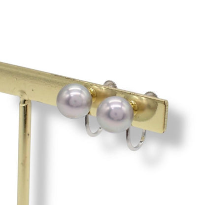 Tasaki Akoya pearl necklace approximately 40cm with 7-7.5mm pearls and matching 7.5mm pearl earrings set