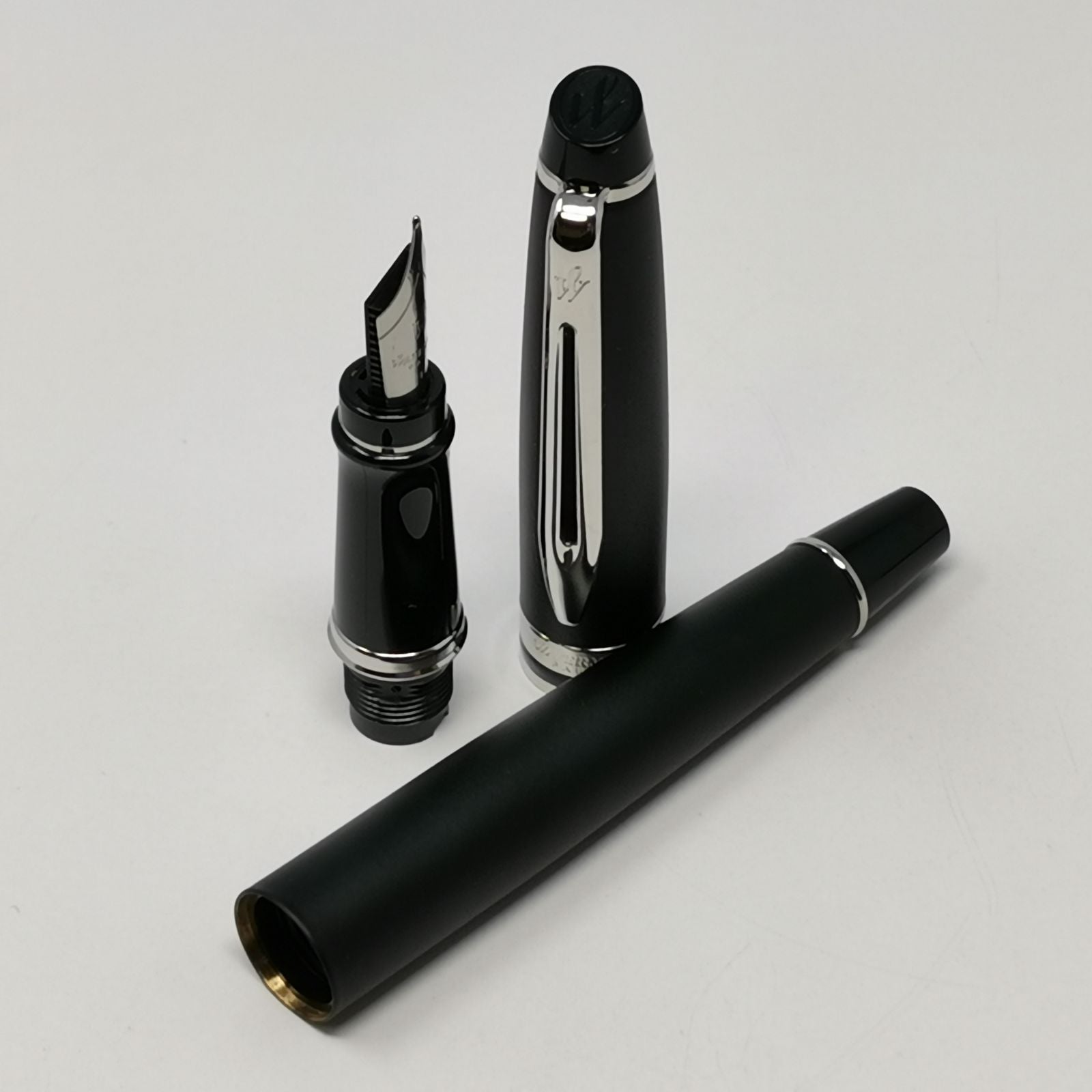 Waterman Paris ballpoint pen and fountain pen set with replacement ink cartridge and box