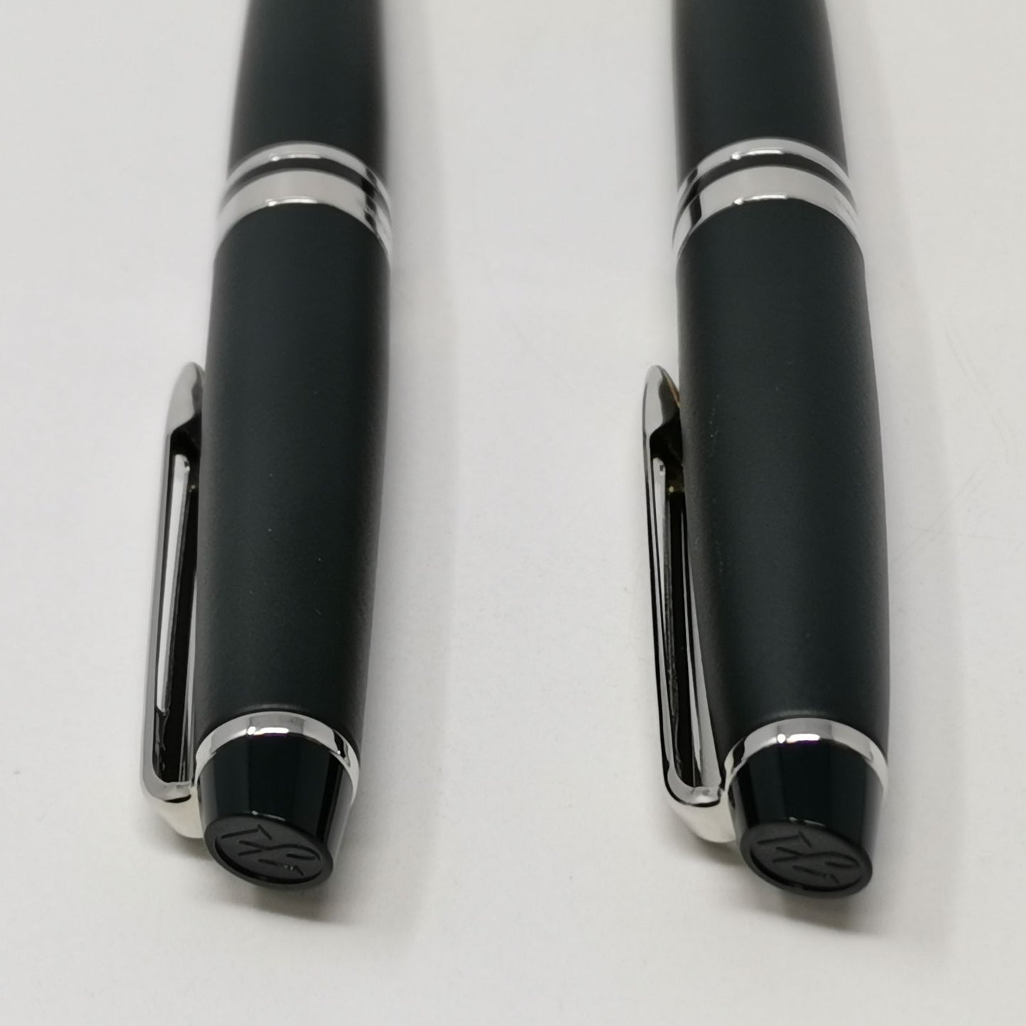 Waterman Paris ballpoint pen and fountain pen set with replacement ink cartridge and box