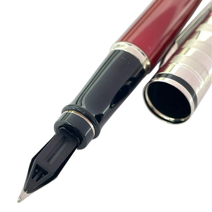 Waterman Expert Fountain Pen with a 14 cm length, sleek black body, and silver accents shown on white background