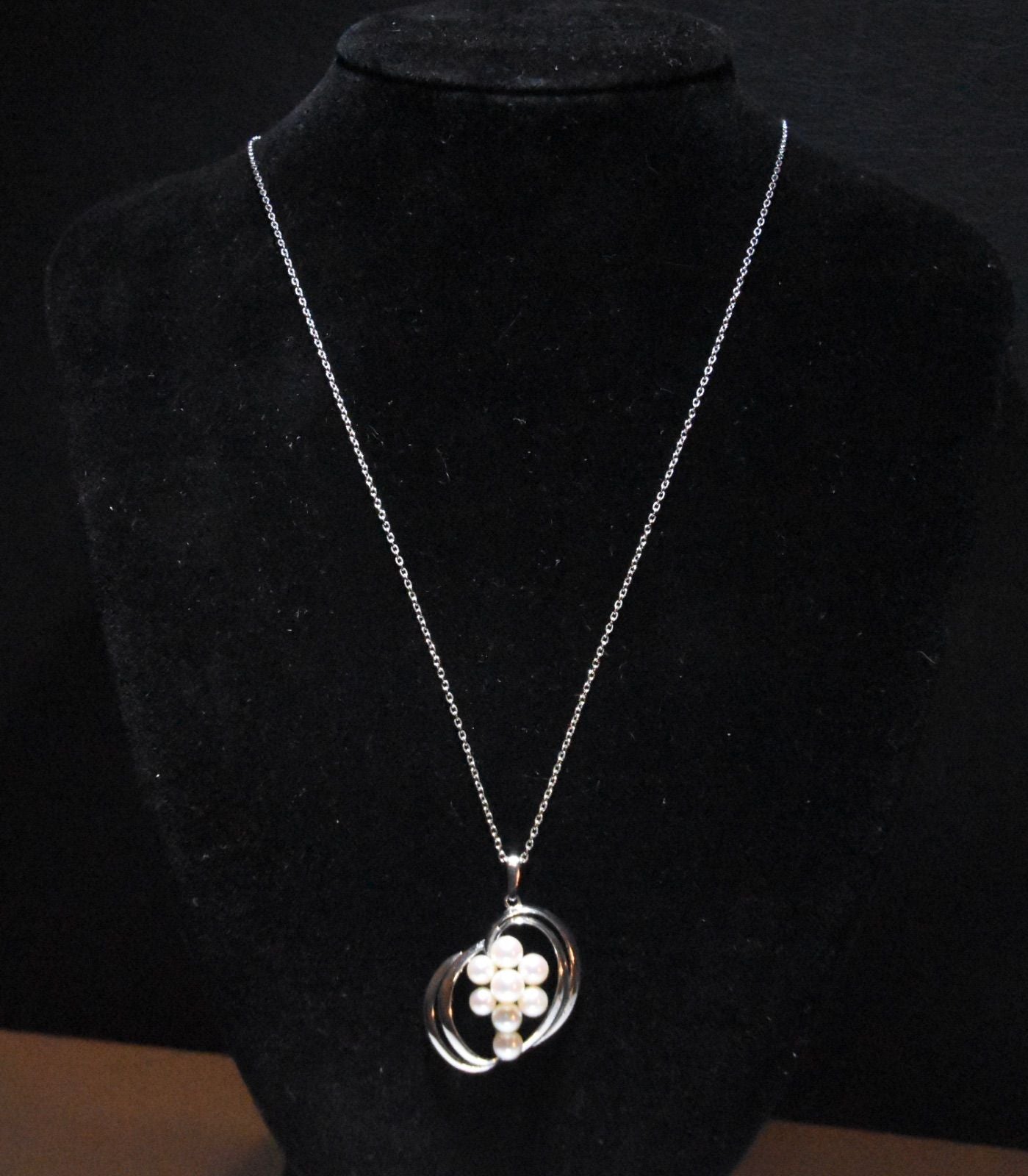 Mikimoto pearl necklace with white pearls, silver grape motif pendant, and 40 cm chain
