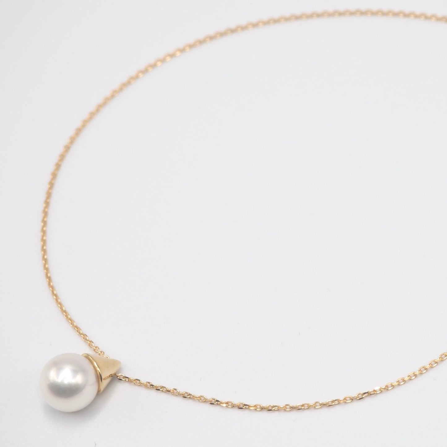 TASAKI pearl necklace made of K18 yellow gold with pearls, length 38 to 42 cm