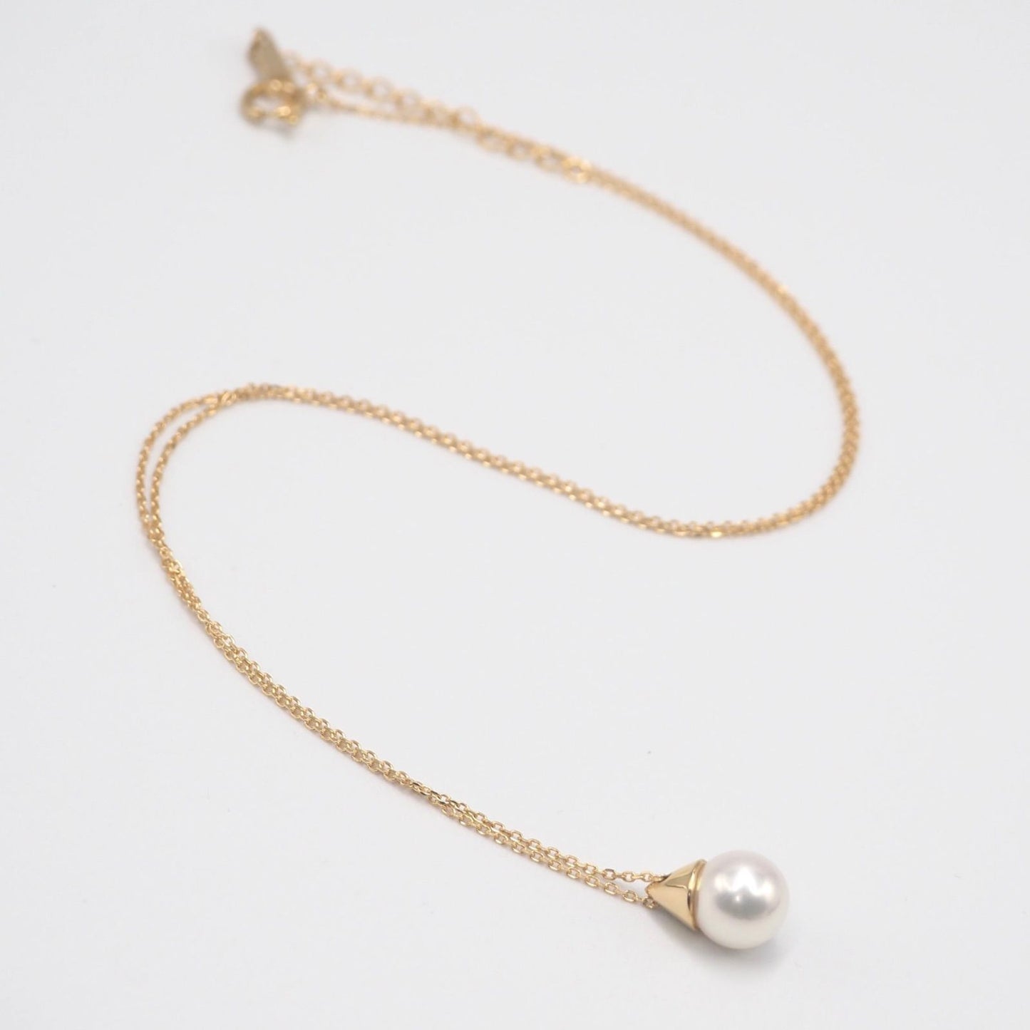 TASAKI pearl necklace made of K18 yellow gold with pearls, length 38 to 42 cm