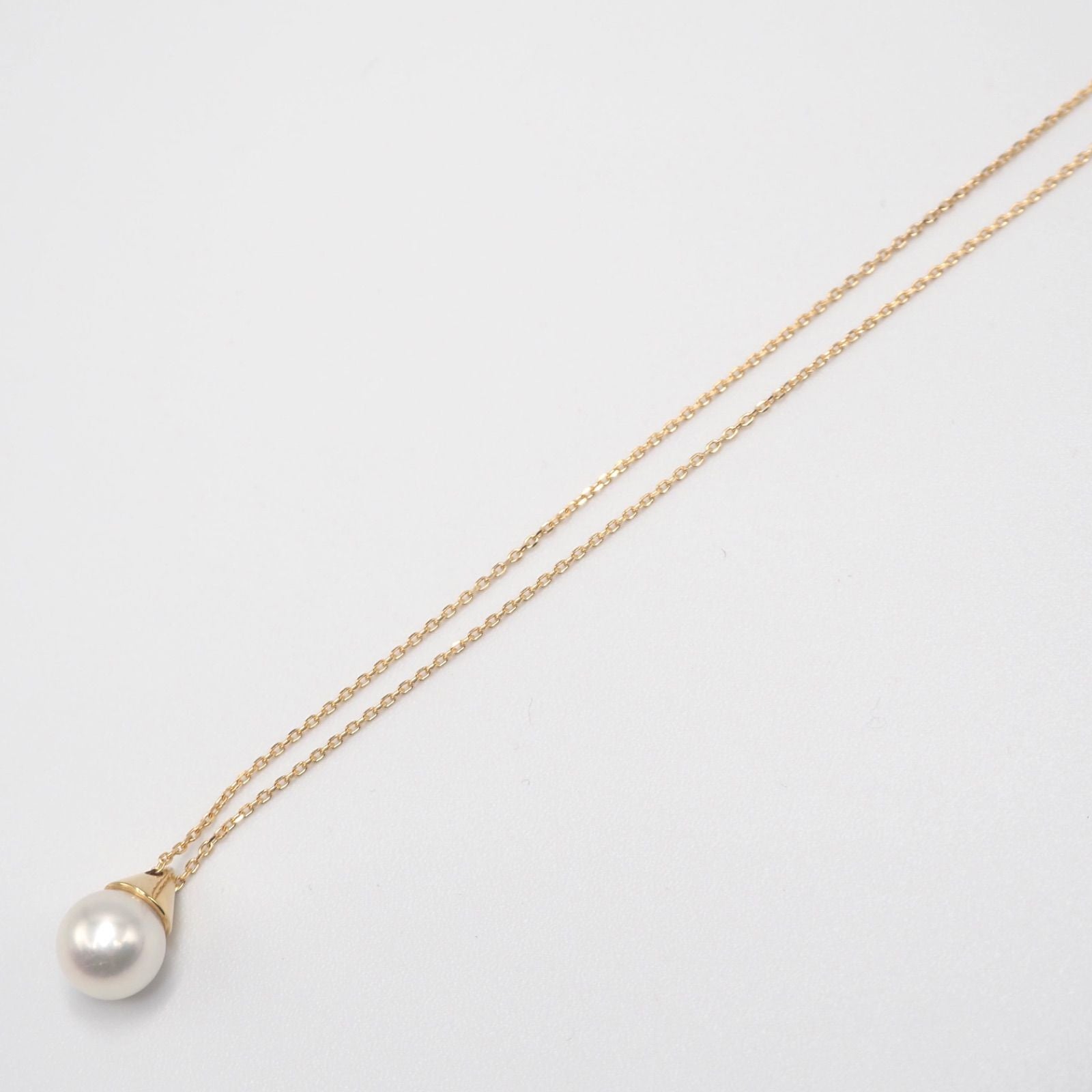 TASAKI pearl necklace made of K18 yellow gold with pearls, length 38 to 42 cm