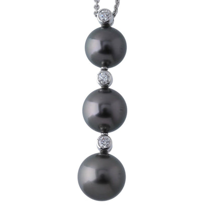 Mikimoto necklace with black South Sea pearls and diamonds set in 18K white gold, 55 cm length