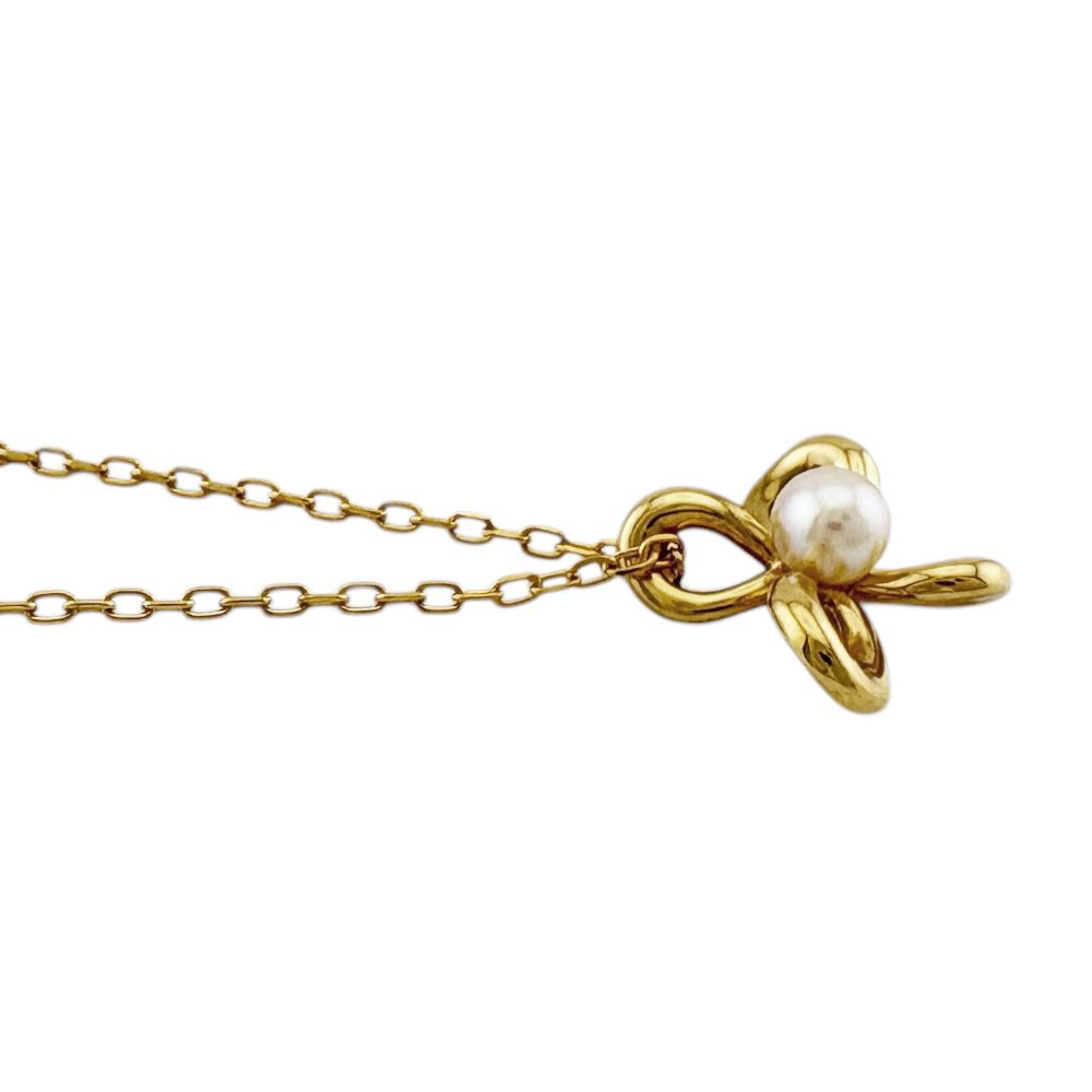 Mikimoto 18K yellow gold pearl necklace with flower design for ladies weighing 3.3g from Japan