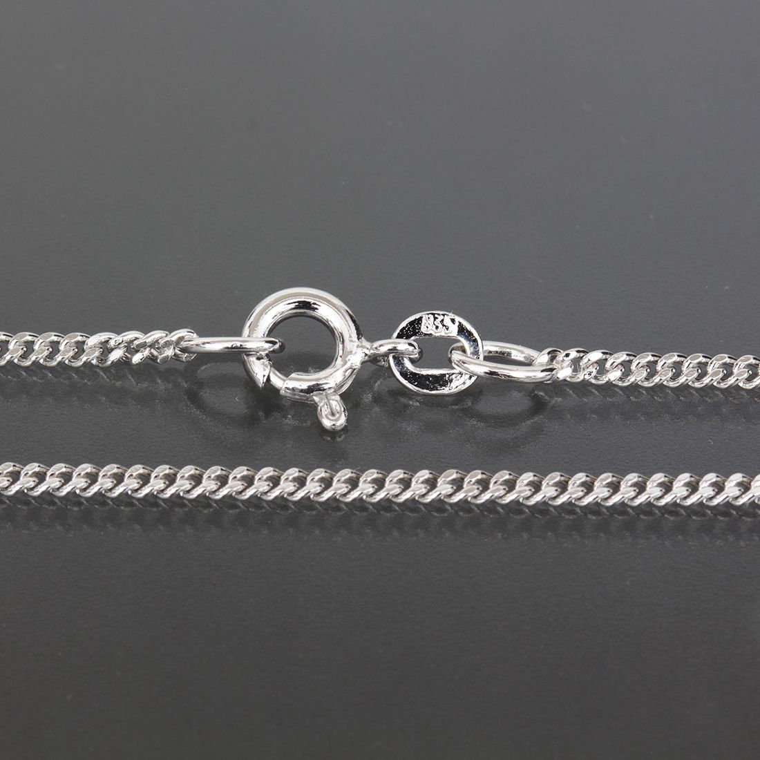 Mikimoto pearl necklace 45cm silver with two pearls of 6.1 mm and 5.2 mm size