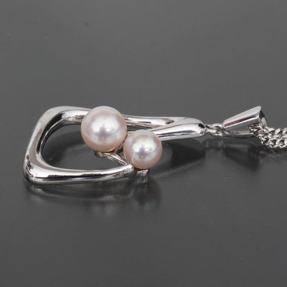Mikimoto pearl necklace 45cm silver with two pearls of 6.1 mm and 5.2 mm size