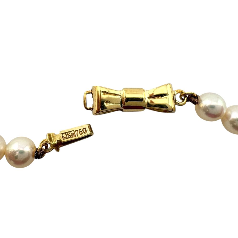 MIKIMOTO 18K yellow gold necklace featuring a single 5.2mm pearl on a 40cm chain for women
