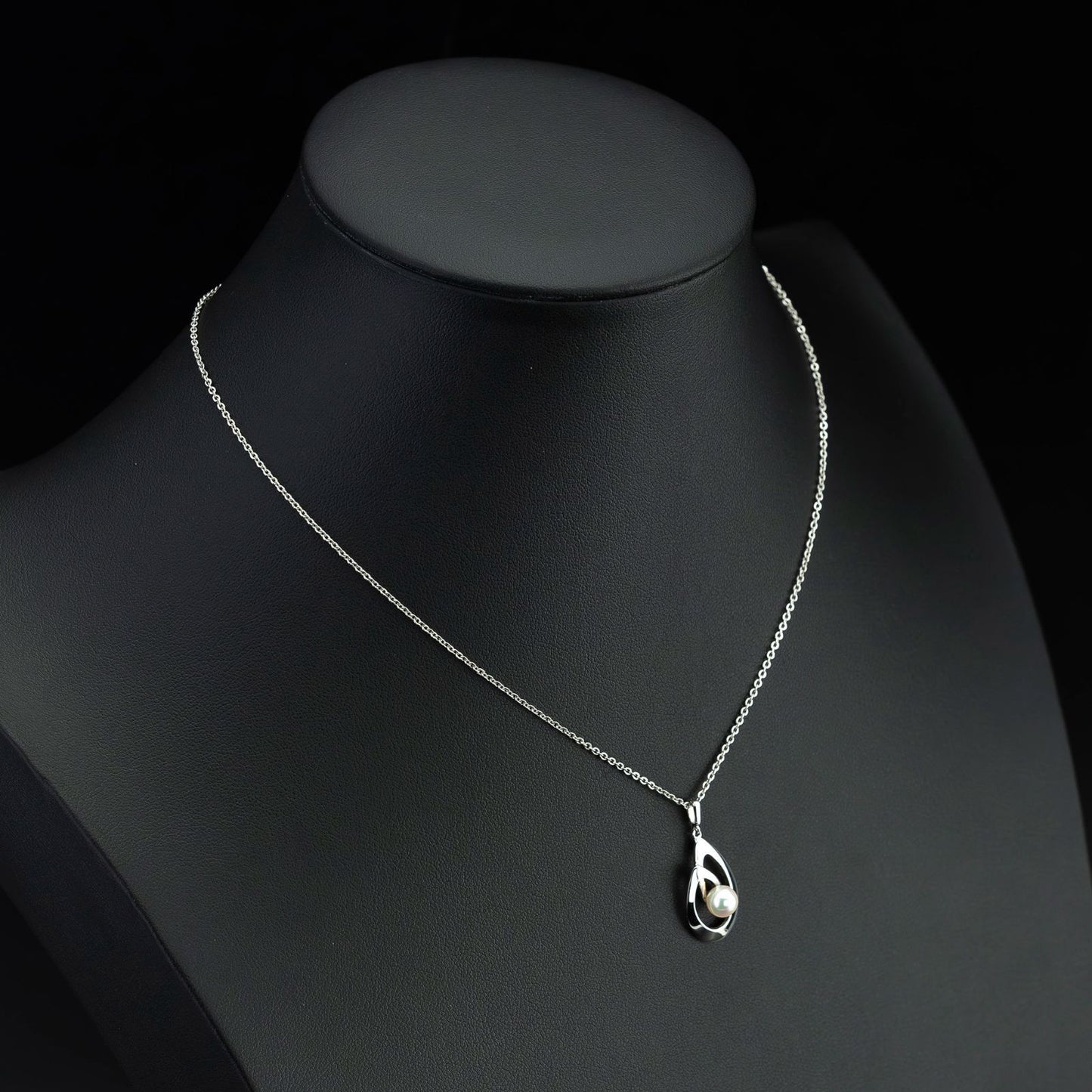 Mikimoto Akoya pearl necklace with 5mm single pearl pendant on SV925 silver chain