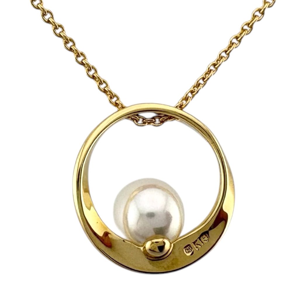 Mikimoto 18K yellow gold necklace with Akoya pearls for women weighing 4.8 grams