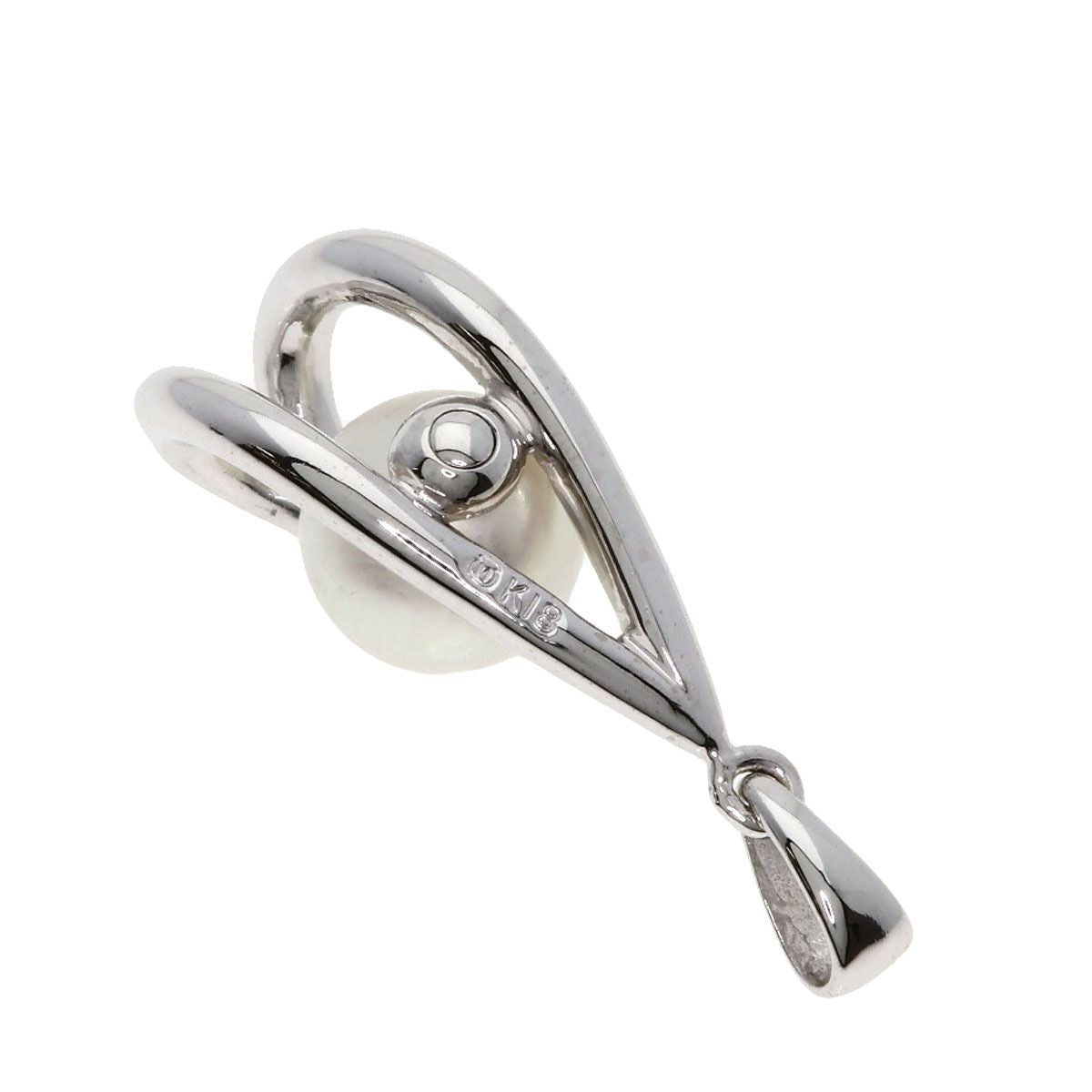Mikimoto pearl pendant top in white gold K18WG featuring a 7mm pearl