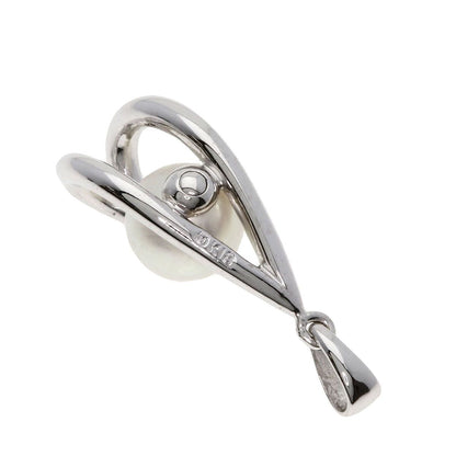 Mikimoto pearl pendant top in white gold K18WG featuring a 7mm pearl