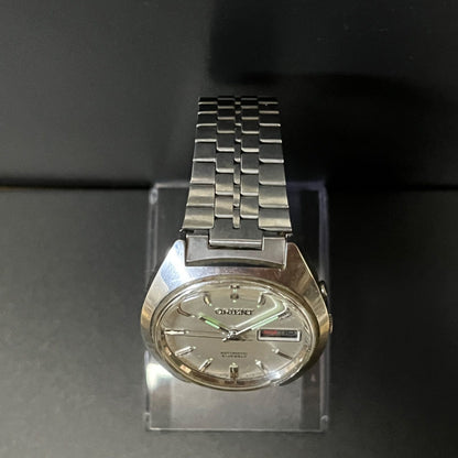 ORIENT UT469733-7DPR Automatic Men's Watch — Japanese