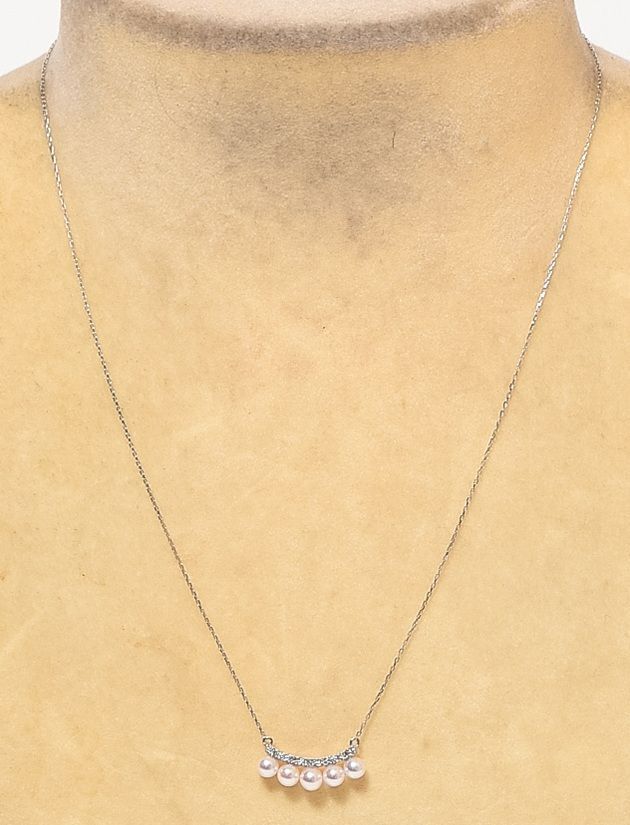 Pt900/Pt850 Baby Pearl Diamond Necklace Modelb26-4 with 5 pearls and platinum chain