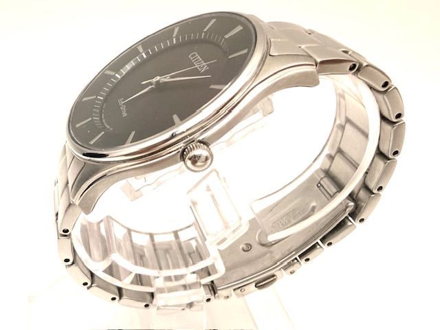 Citizen Eco-Drive men's watch with black dial and stainless steel bracelet model E031-S103720