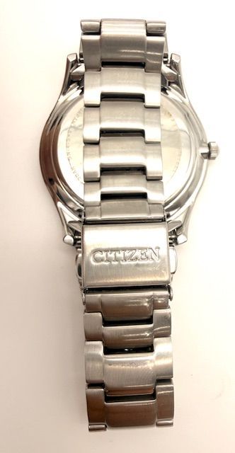 Citizen Eco-Drive men's watch with black dial and stainless steel bracelet model E031-S103720