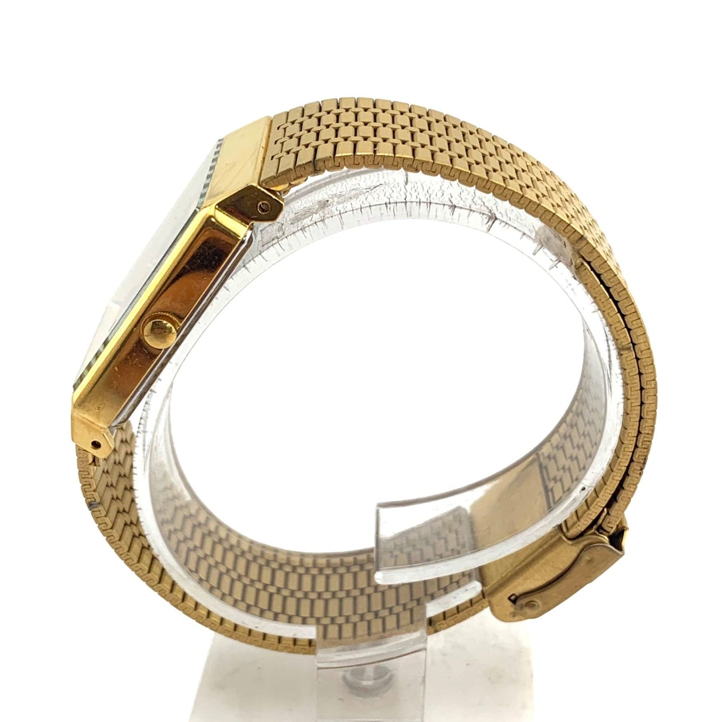 Used CITIZEN 6031-G03715 gold quartz watch with mesh band showing gold base metal body only