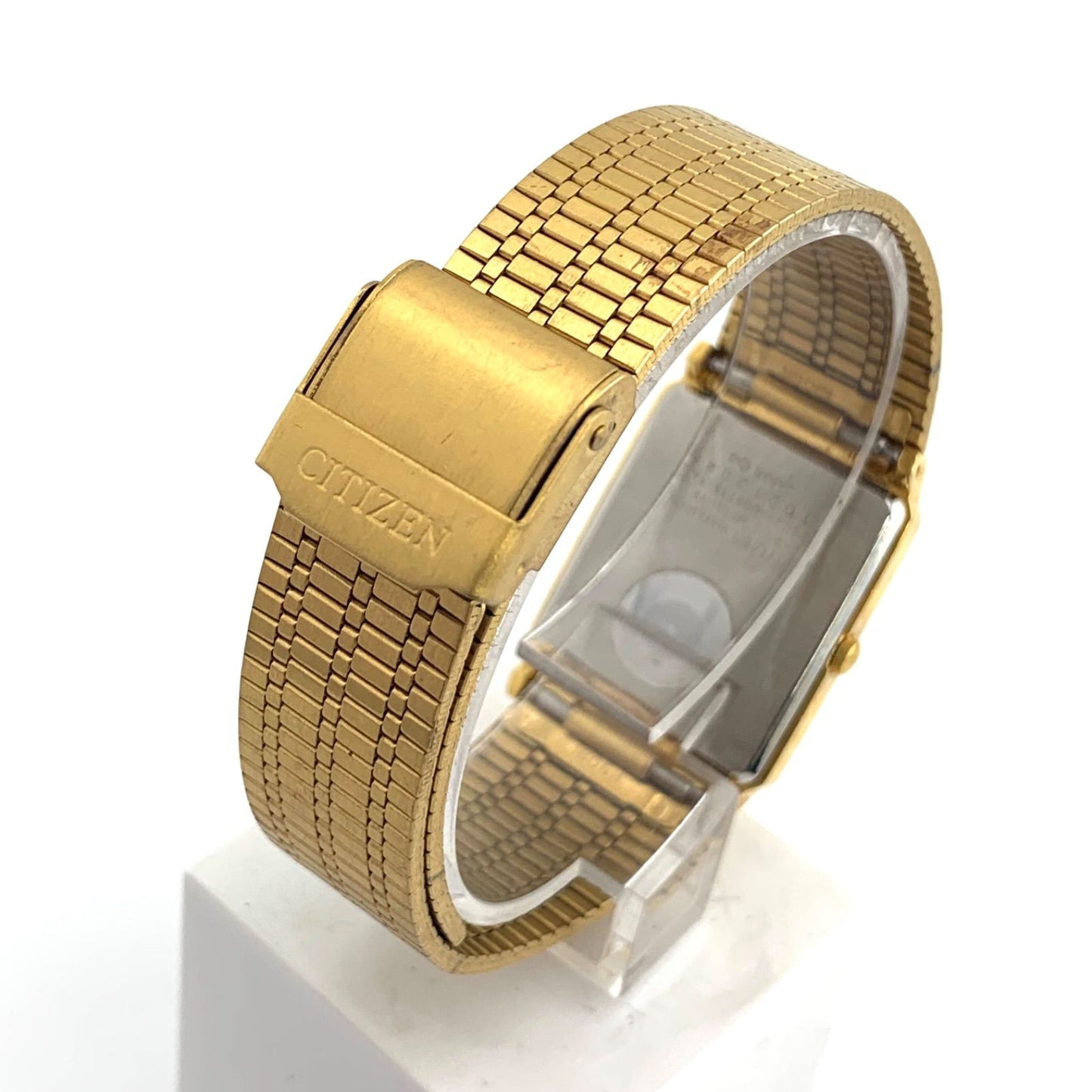 Used CITIZEN 6031-G03715 gold quartz watch with mesh band showing gold base metal body only