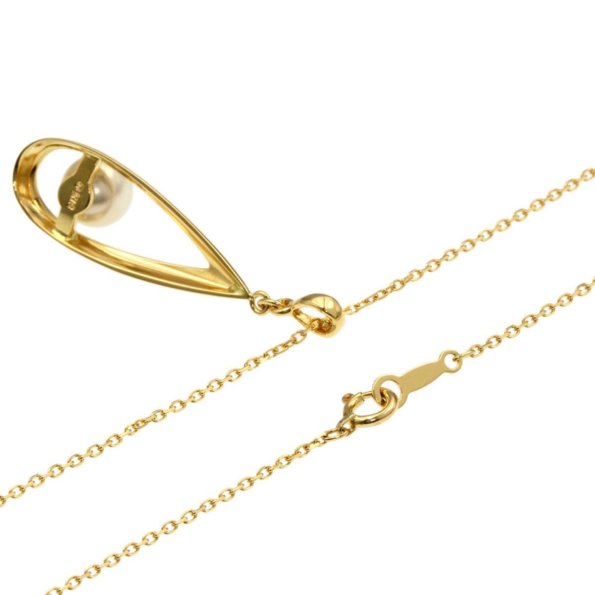 Mikimoto Pearl Necklace for women with 6.5mm pearls set in K18 yellow gold