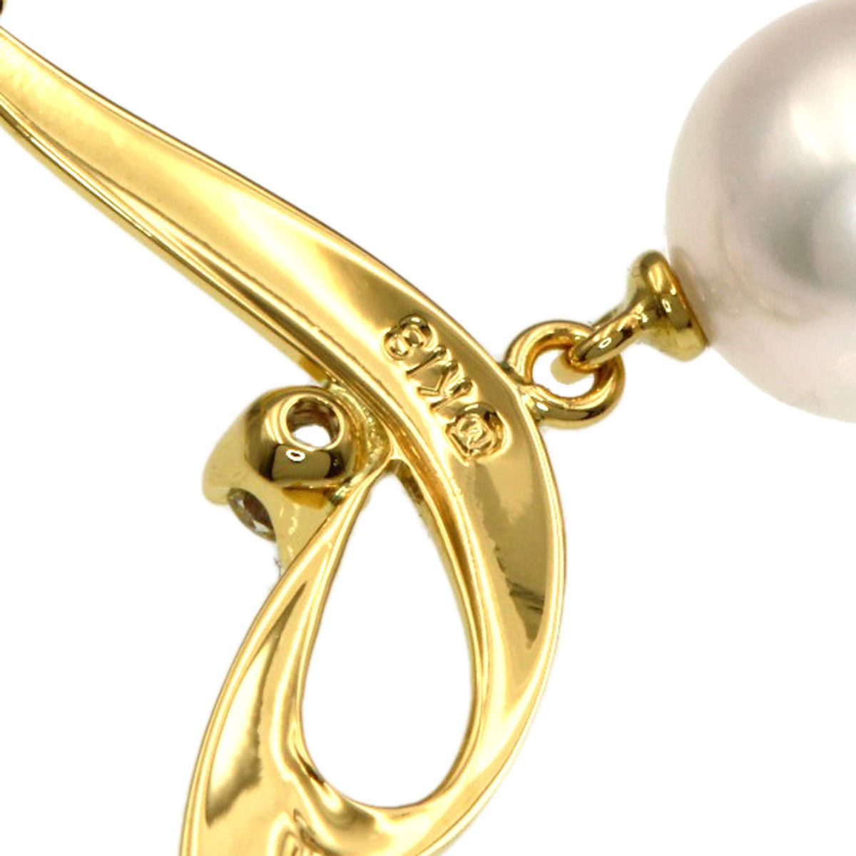 MIKIMOTO ladies pearl diamond necklace in K18 yellow gold with 7.3mm stone and 42.5cm chain