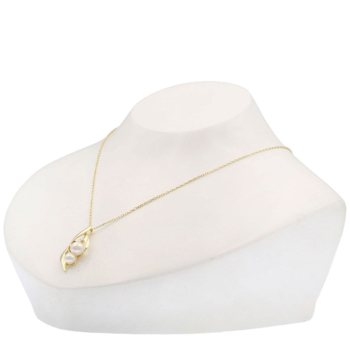 Mikimoto Pearl 3P Diamond Necklace in K18 Yellow Gold with 5.4-6.6mm pearls and 40cm chain