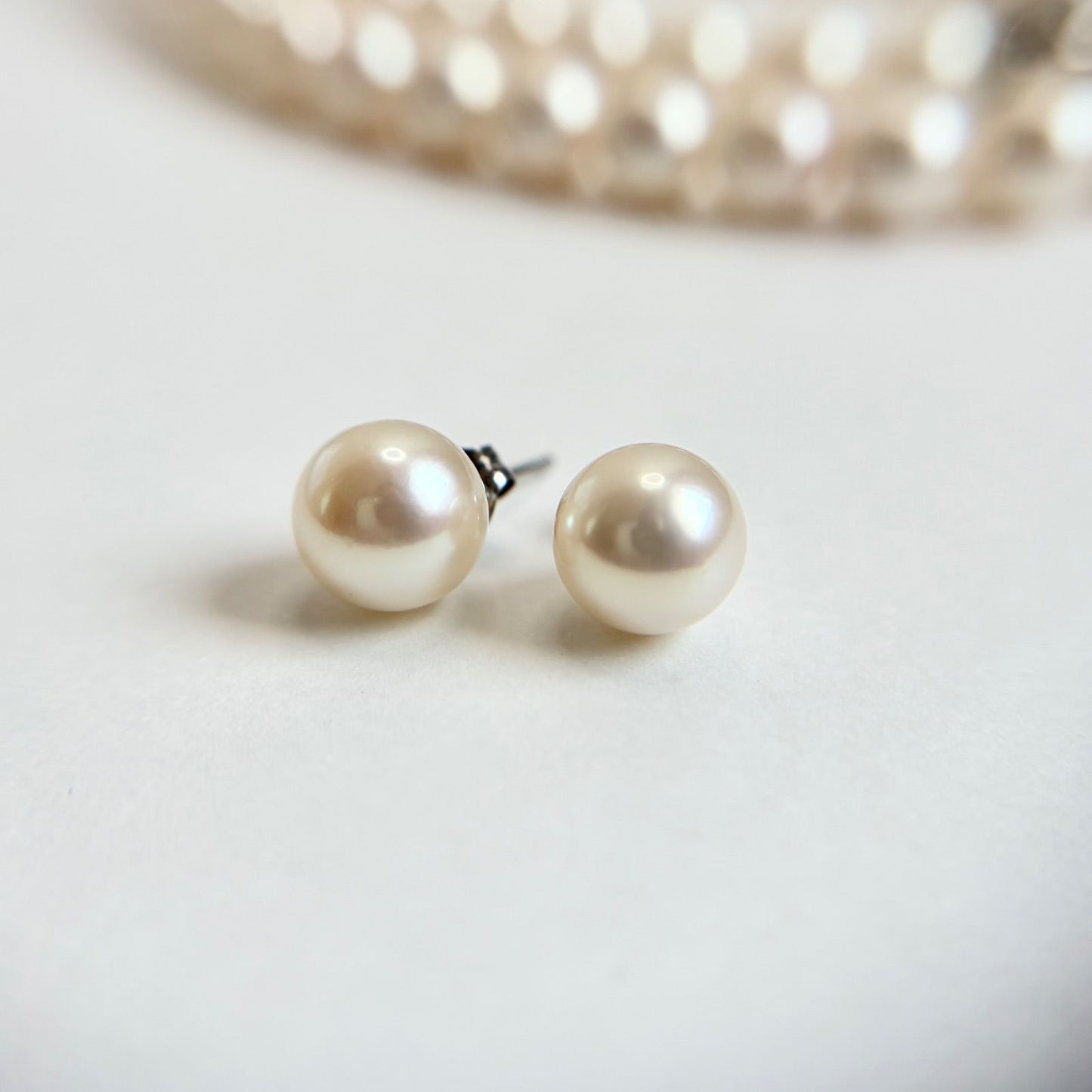 Large 8.5mm light pink Akoya pearl necklace with silver K14WG findings and matching pearl earrings set