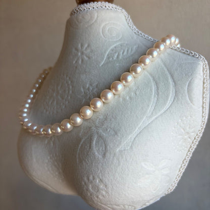 Large 8.5mm light pink Akoya pearl necklace with silver K14WG findings and matching pearl earrings set