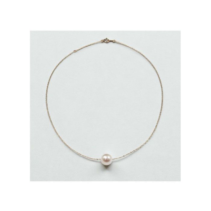 Akoya pearl necklace with 8-8.5mm pearls on 10K gold small bean chain approximately 40cm long