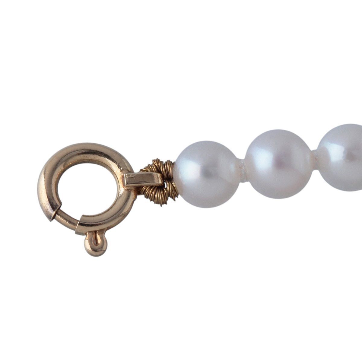 Mikimoto baby pearl necklace with 3.5-4.0mm Akoya pearls and 42cm yellow gold chain