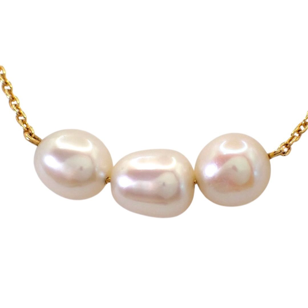 Tasaki Baroque Pearl Necklace with 3 natural pink pearls and K18 yellow gold pendant on 42 cm chain