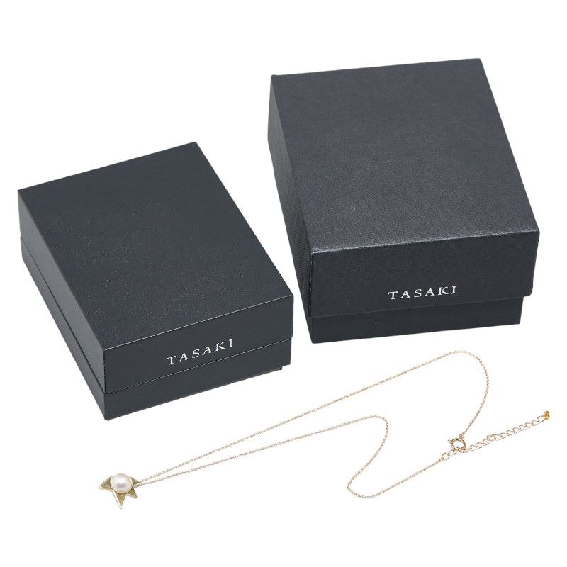 Law Necklace with comet motif made of K18 yellow gold featuring a 9mm pearl and adjustable chain
