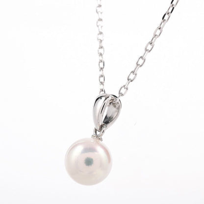 Mikimoto pearl necklace with 7.4mm white pearls on a 40cm silver chain
