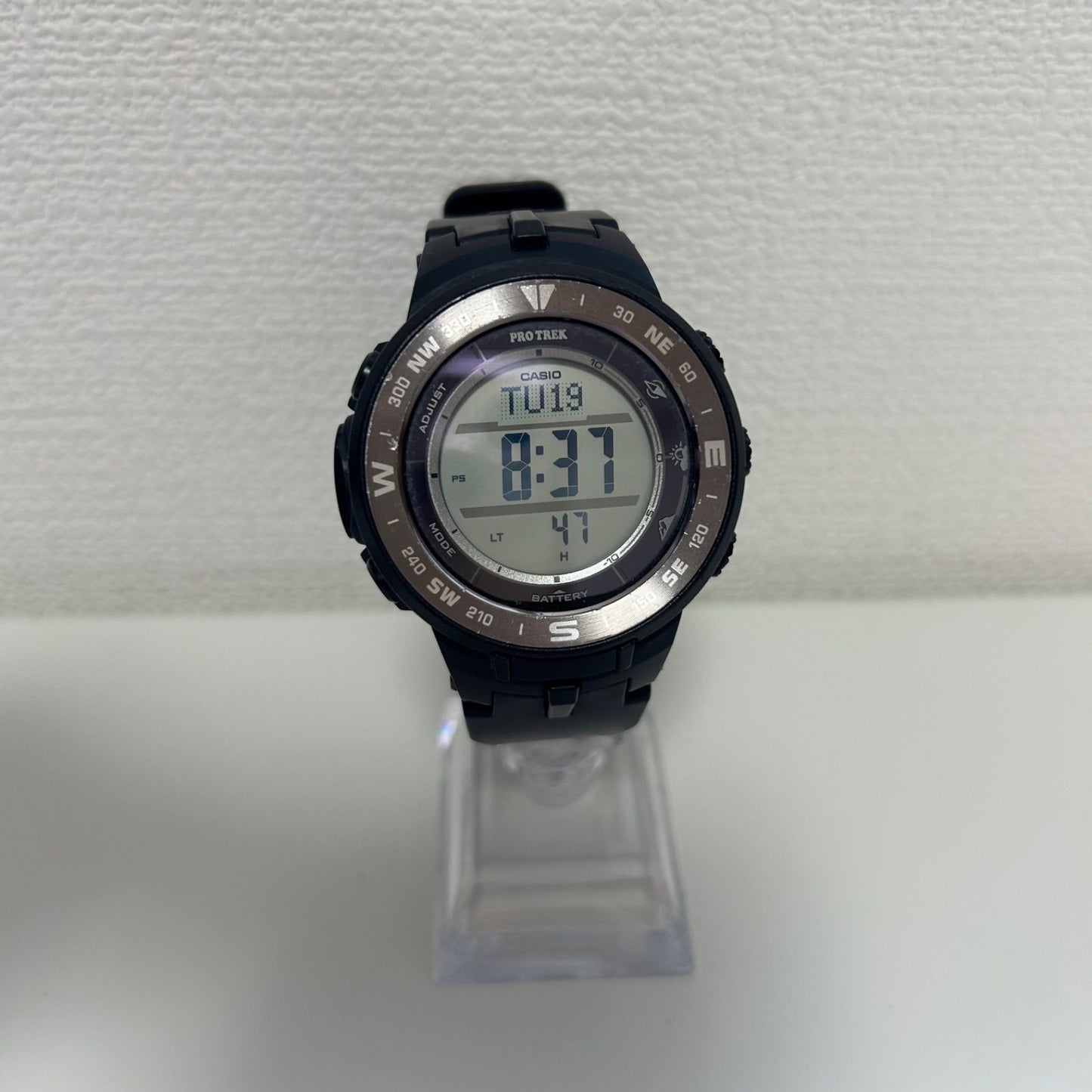CASIO PRG-330 Solar Men's Watch — Japanese