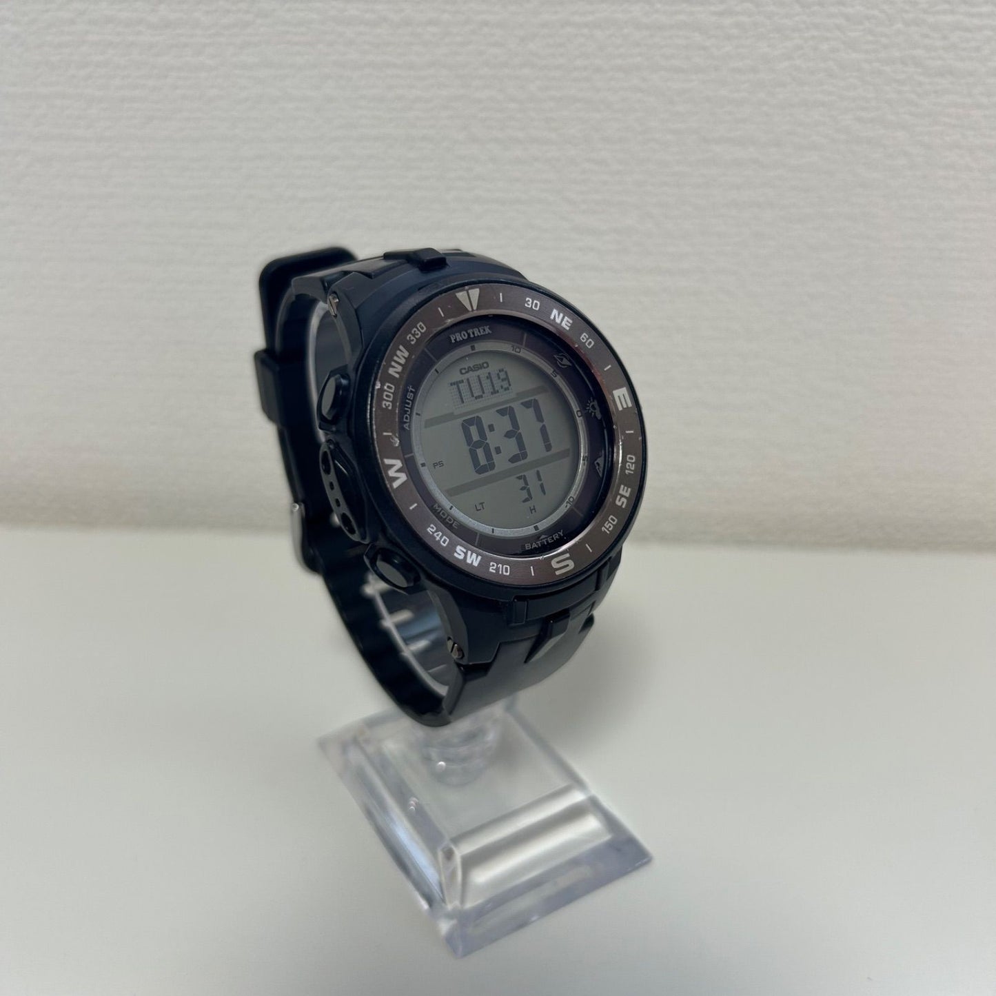 CASIO PRG-330 Solar Men's Watch — Japanese