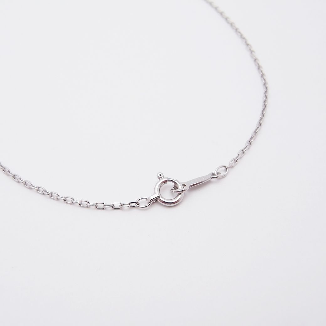 Mikimoto Akoya pearl diamond pendant necklace in white gold with 5.1mm pearls on 40cm chain with inner box
