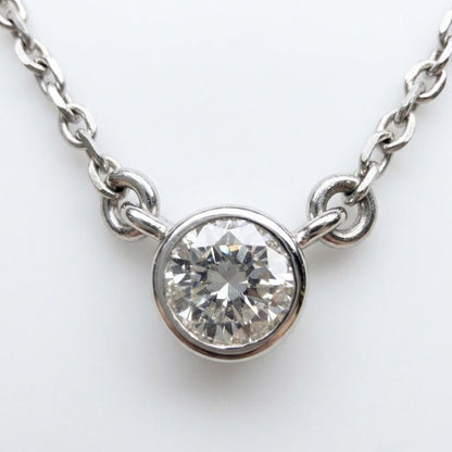 Mikimoto WGK14 0.20ct diamond necklace with 40cm chain displayed with necklace case