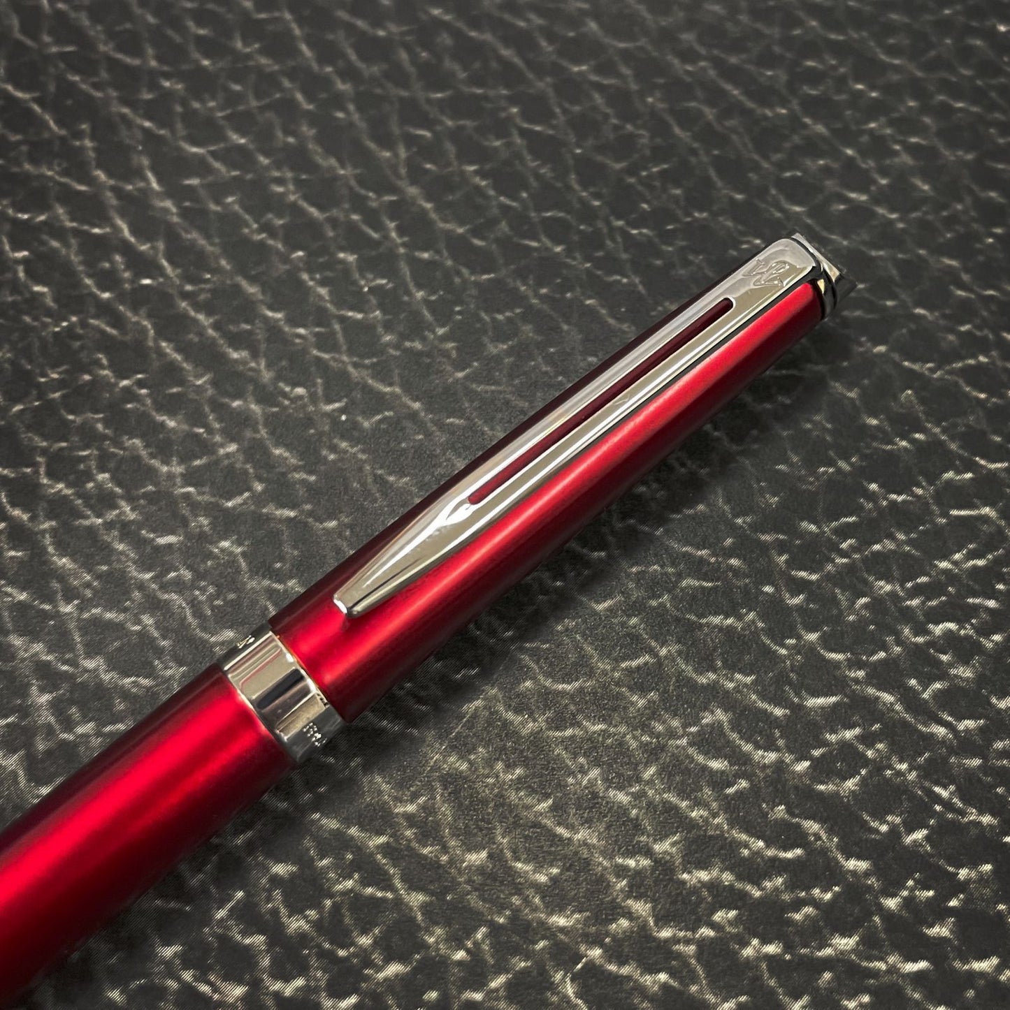 Waterman Metropolitan Comet Red CT mechanical pencil 0.5mm with stainless steel lacquer finish and nickel palladium trim