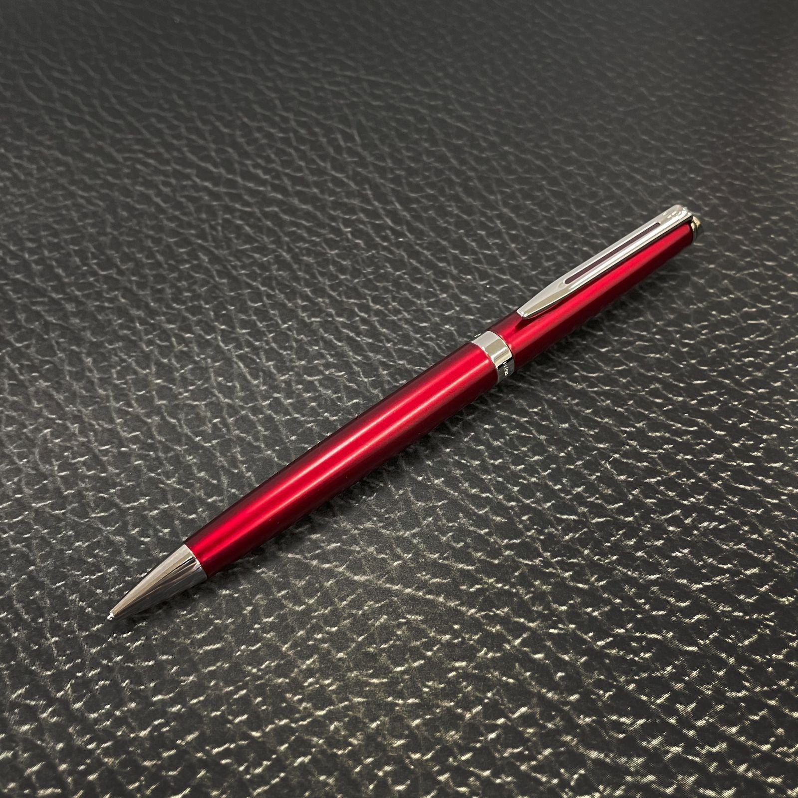 Waterman Metropolitan Comet Red CT mechanical pencil 0.5mm with stainless steel lacquer finish and nickel palladium trim