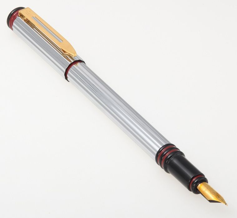 Waterman Fountain Pen Model W26-105 with fine nib in used condition showing fluid discharge