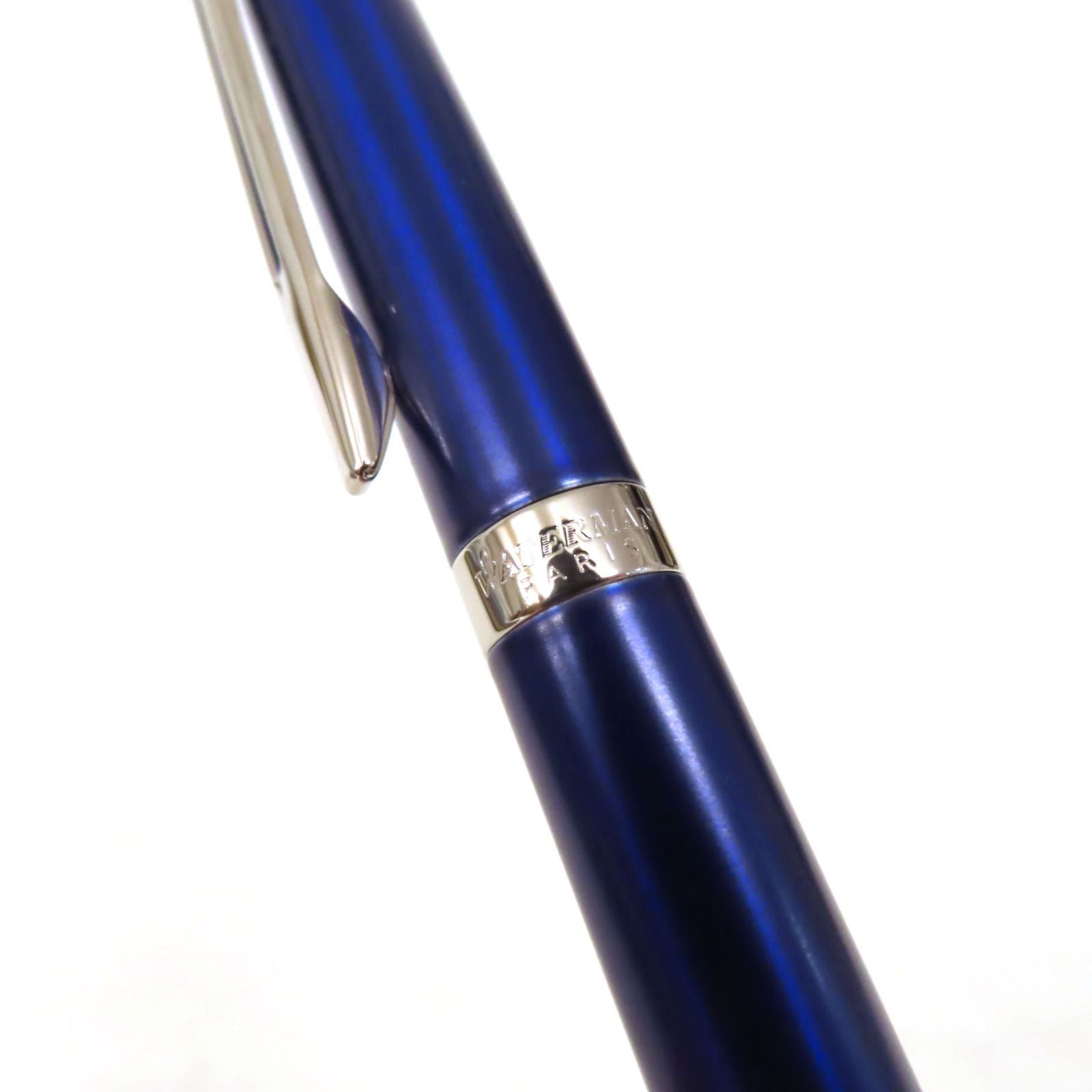 Waterman Metropolitan Essential Rotating Ballpoint Pen with sleek design and black finish, 13 cm in length