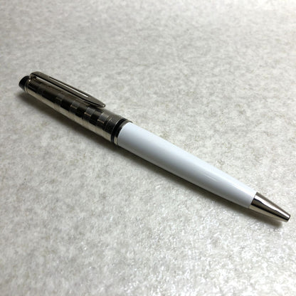 Waterman Expert Deluxe White Ballpoint Pen model 263532061 with sleek white finish and silver accents