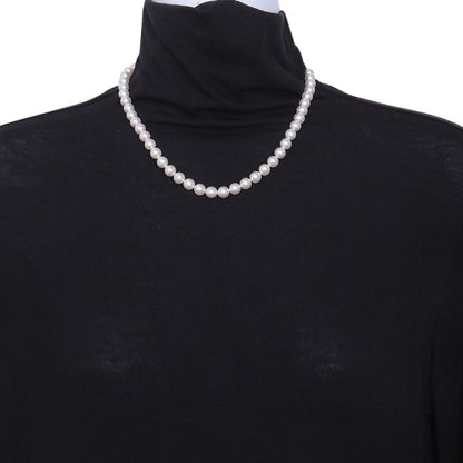 Mikimoto Akoya pearl necklace with 52 pearls sized 7.5-8mm, 43cm length, silver and white gold materials