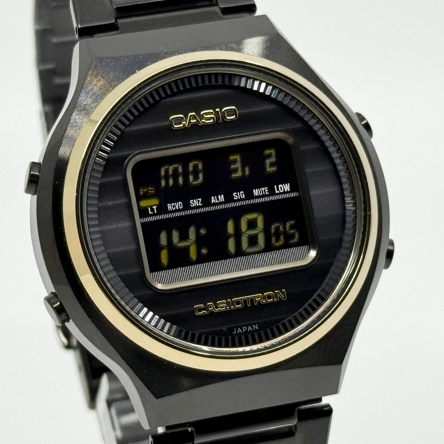 CASIO TRN-50ZE-1AJR Solar Men's Watch — Japanese