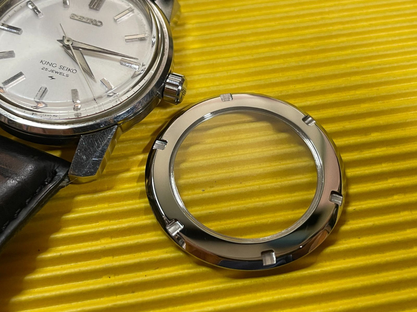 SEIKO 44KS 44-9990 Manual Men's Watch — Japanese