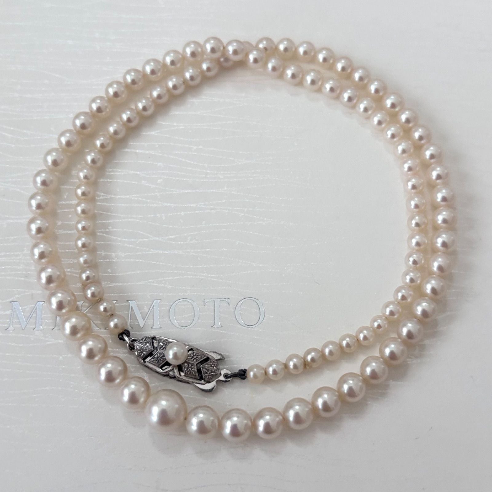 399 Mikimoto silver pearl necklace with gradient 3.7-7.4mm pearls on a 45.5cm silver chain
