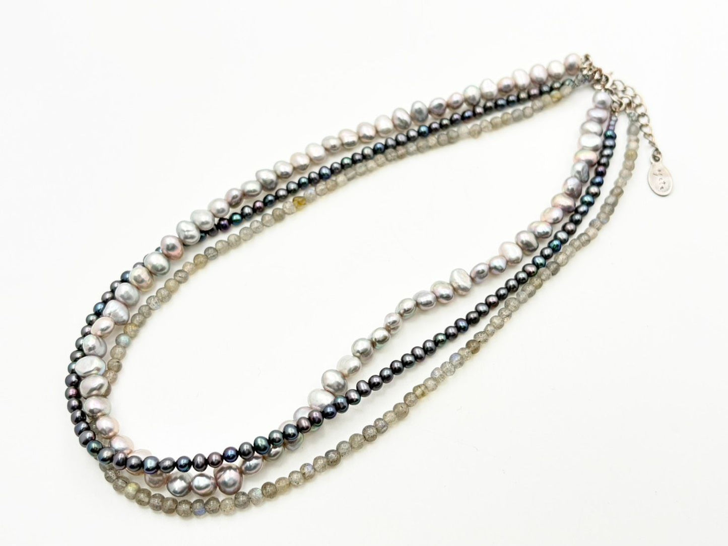 Agate silver three-row necklace with baroque freshwater pearls and labradorite stones, length 36-40 cm