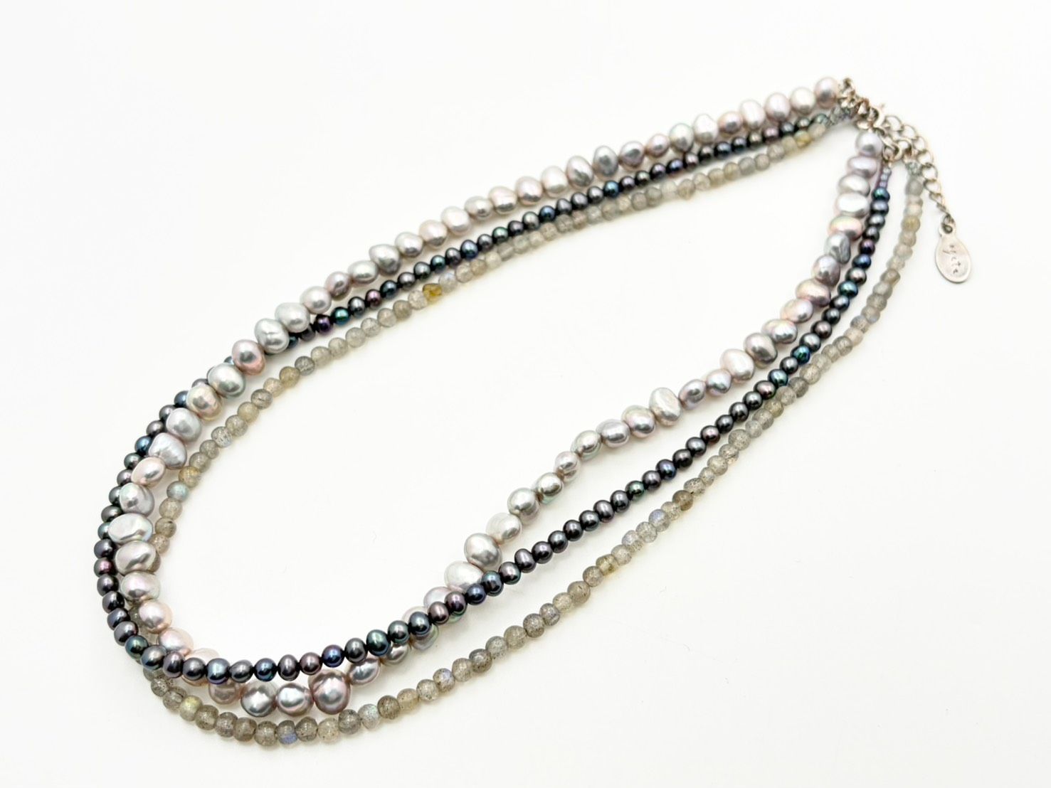Agate silver three-row necklace with baroque freshwater pearls and labradorite stones, length 36-40 cm
