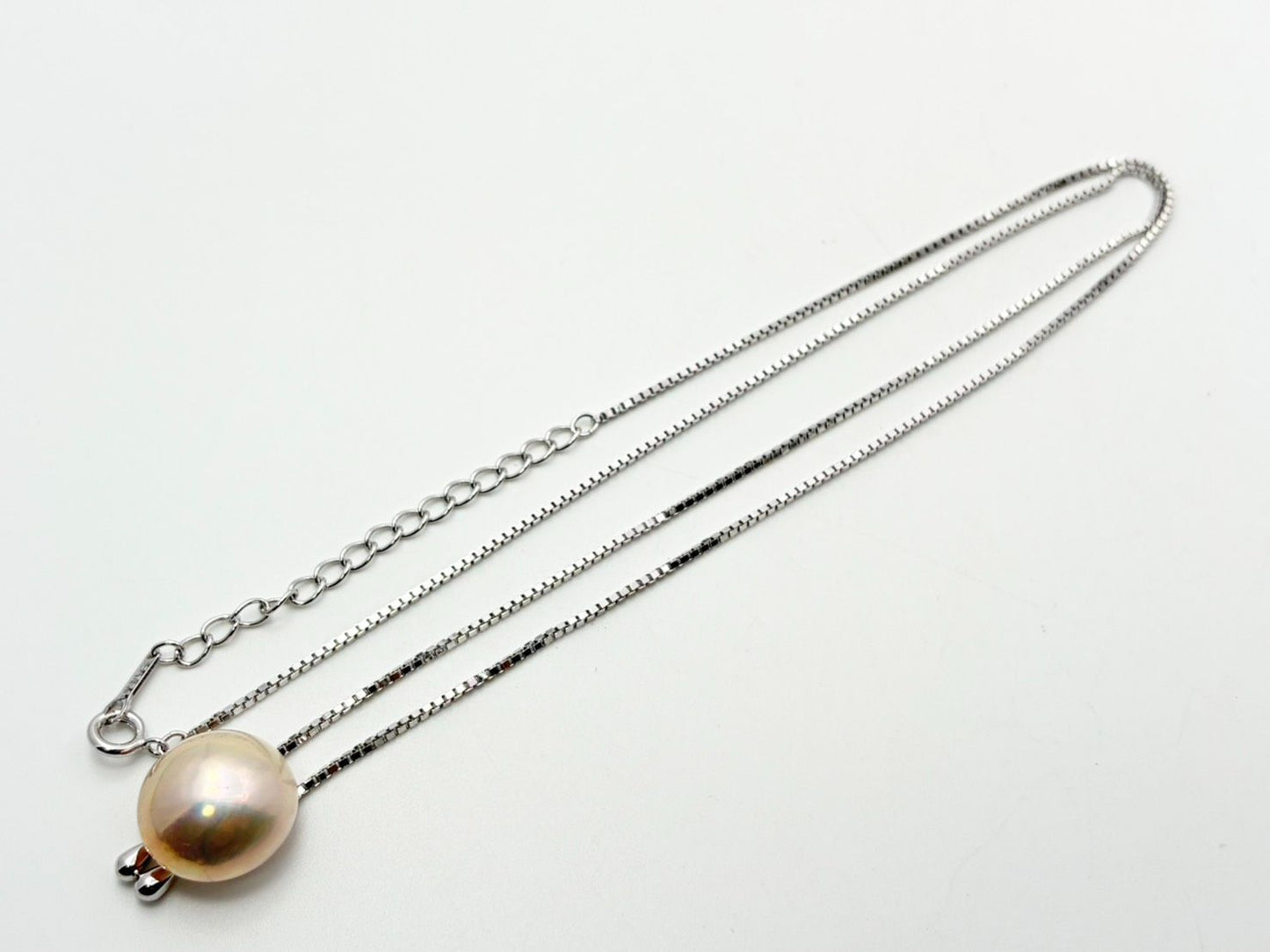 Tasaki Pearl silver bead Y-shape lariat Venetian chain necklace with a 1.56 cm diameter top pendant